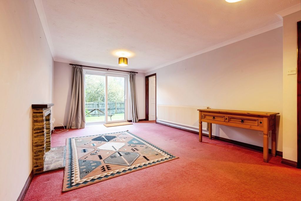 Property photo 2 of 13 Photo