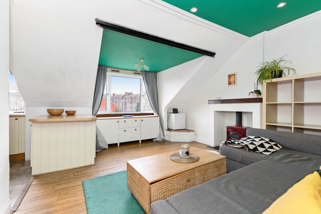 Property photo 2 of 16 Property Image 2