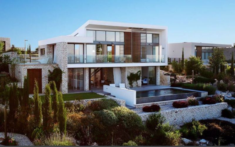 Property photo 1 of 18 Villa And Pool Area