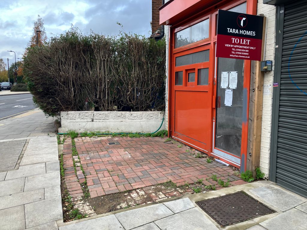 Property photo 2 of 4