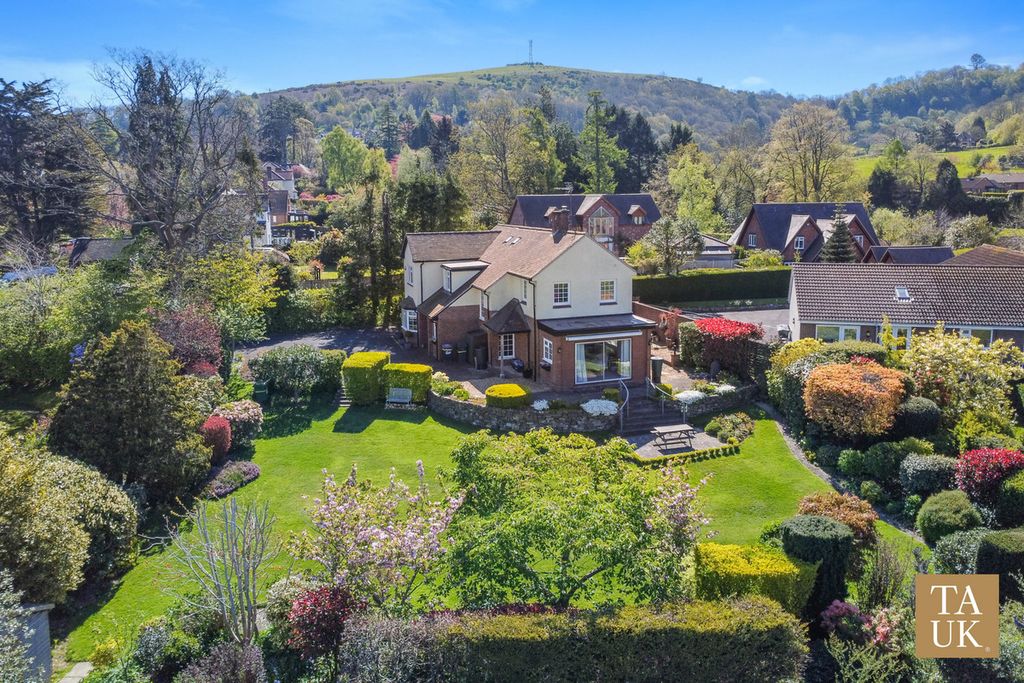 Property photo 1 of 29