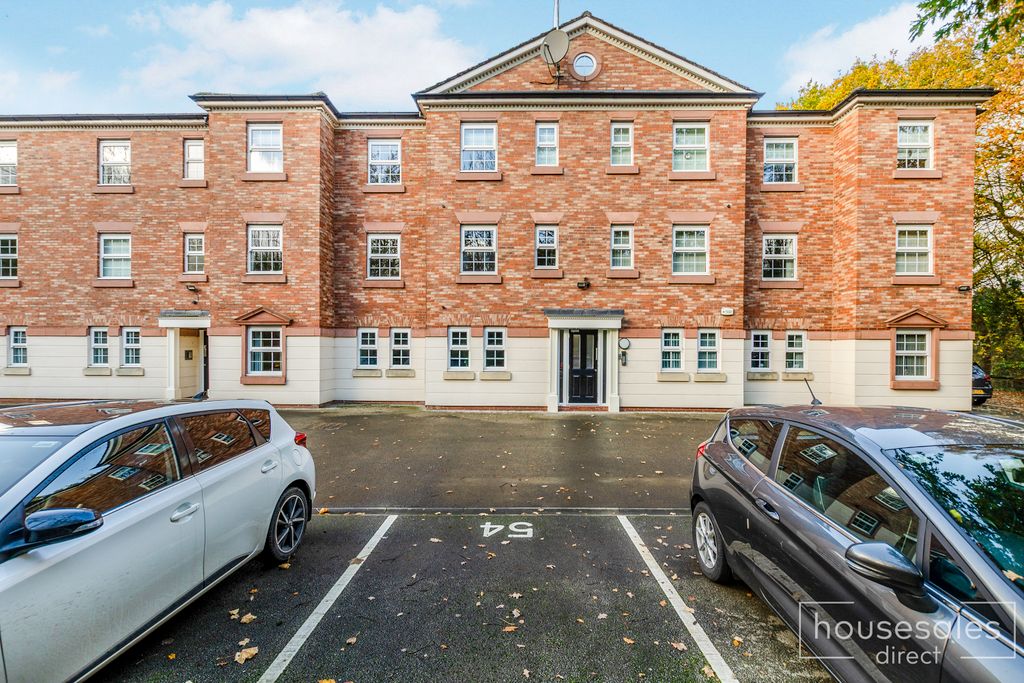 Property photo 2 of 16