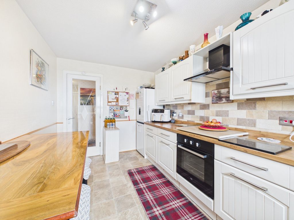 Additional image 6 of 2 bed flat for saleKilmeny Court, Ardrossan, 8 KA22