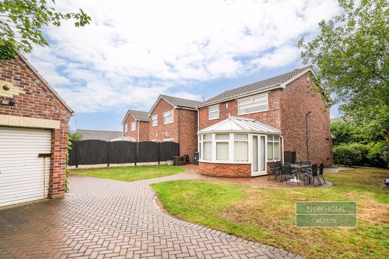 Property photo 1 of 25 Photo 6