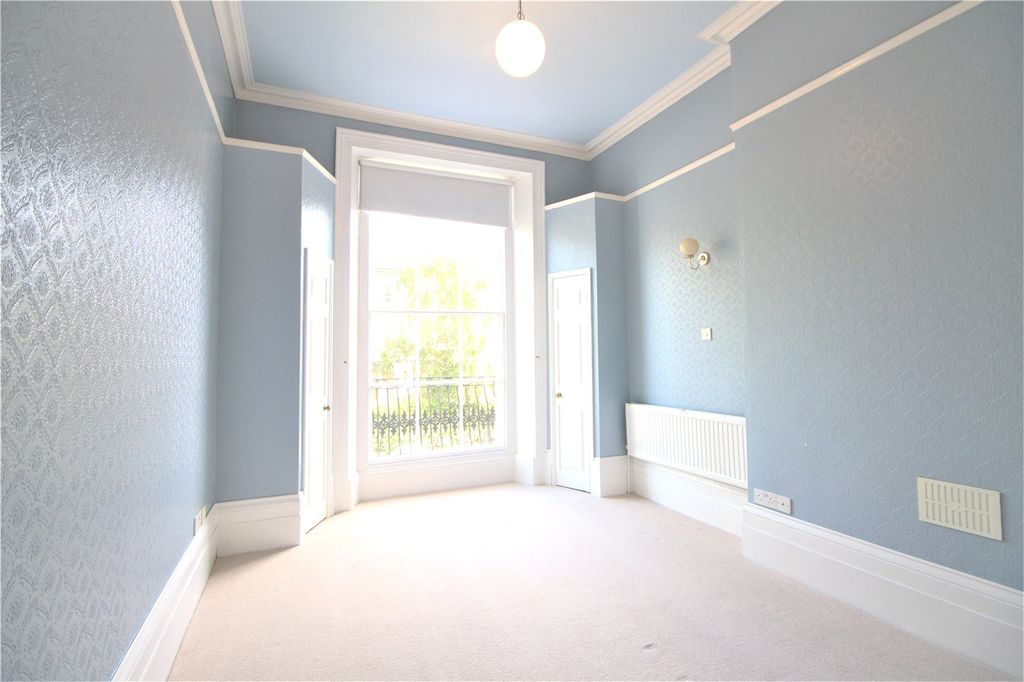 Property photo 3 of 14 Picture No. 04