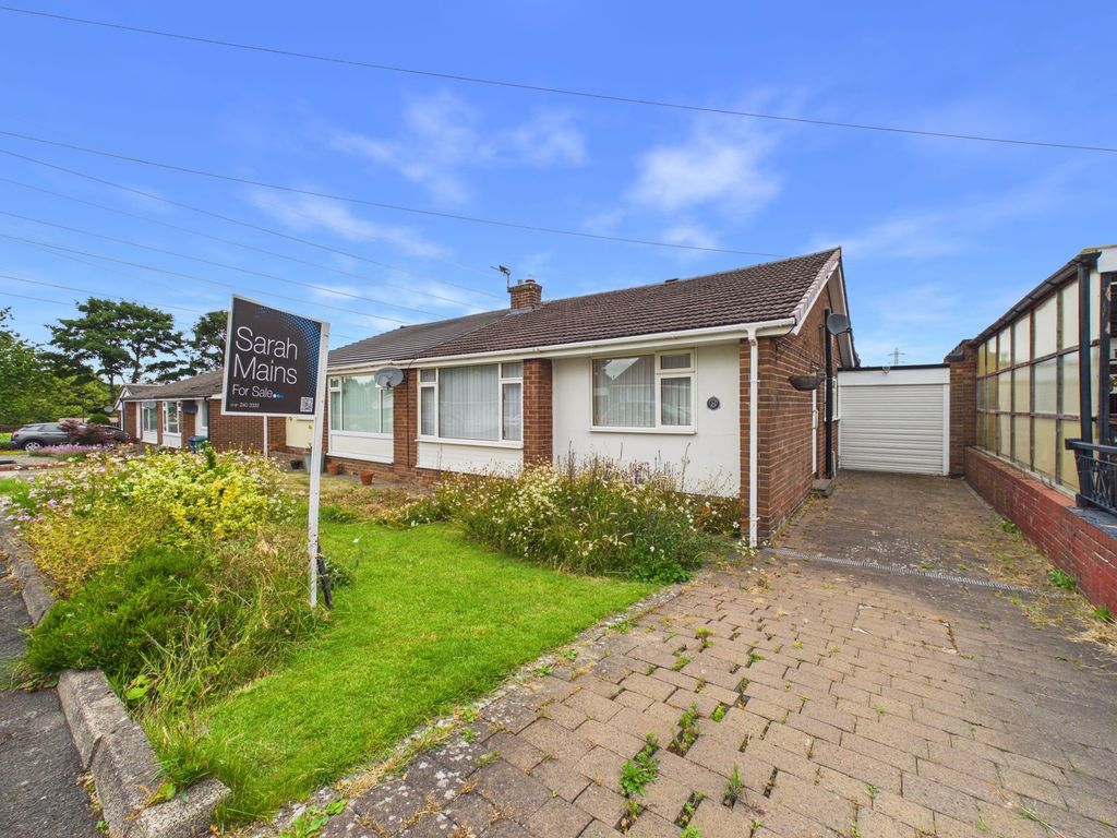 Property photo 1 of 11 External
