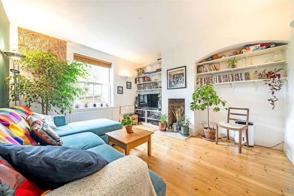 Property photo 2 of 7