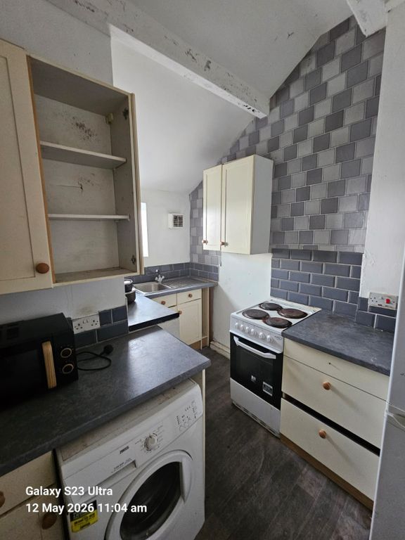 Property photo 3 of 5