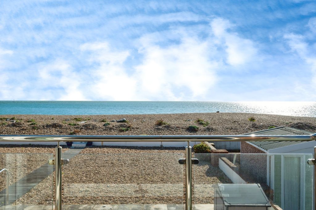 Property photo 1 of 17 Photo