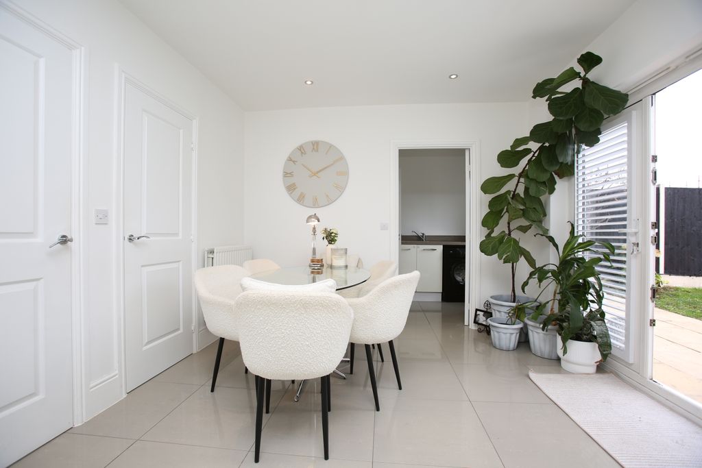 Property photo 3 of 20 593A2109