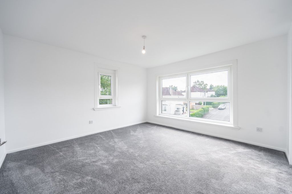 Property photo 3 of 11 Picture No. 04