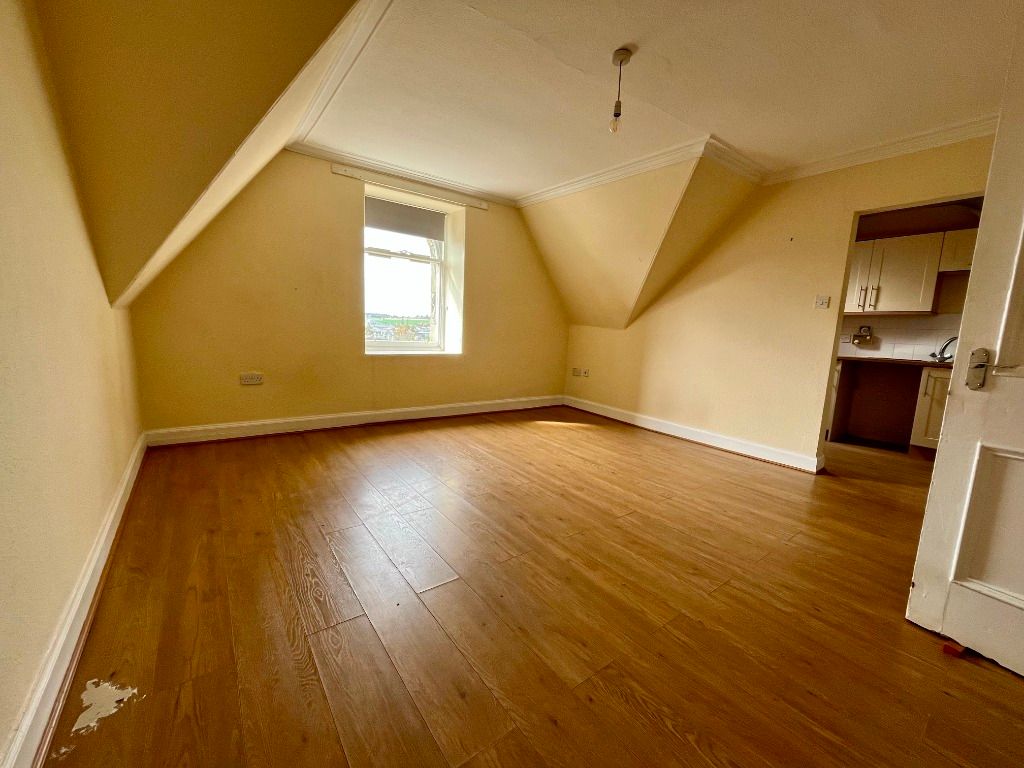 Property photo 1 of 8 Photo 1