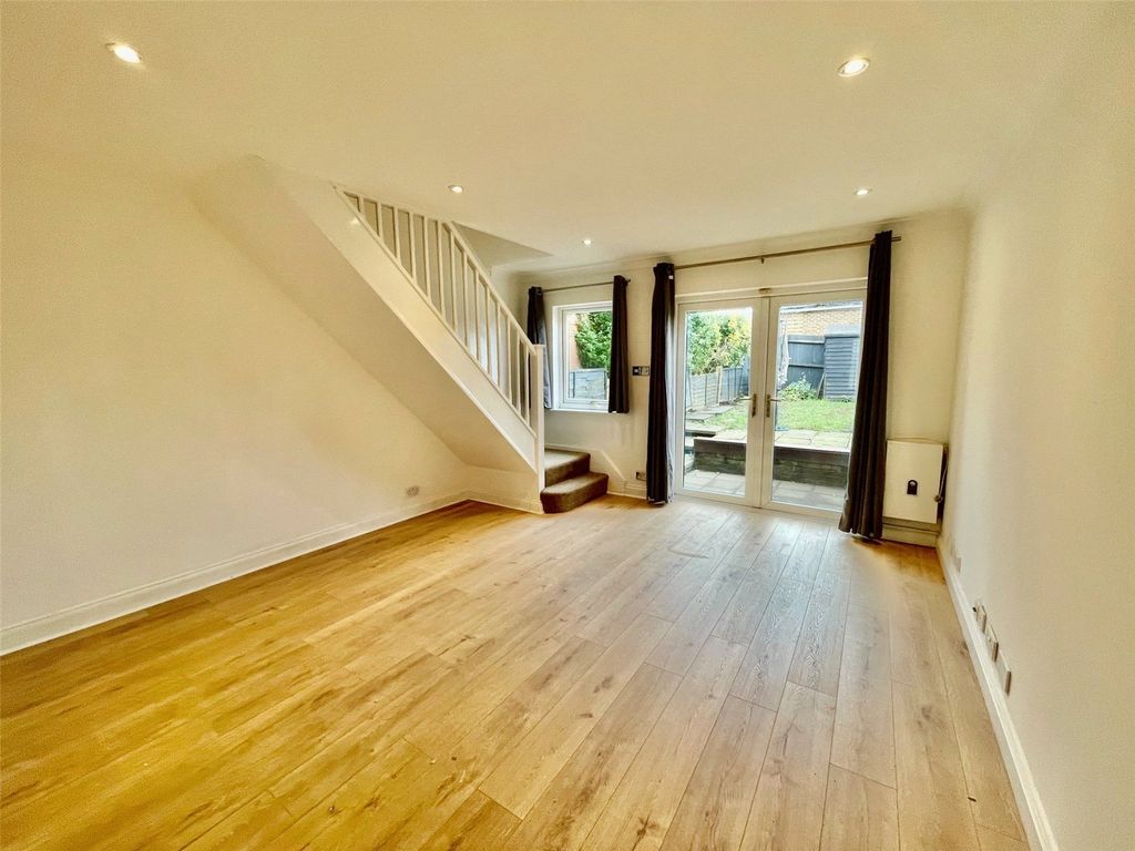 Property photo 3 of 10 Picture No. 03