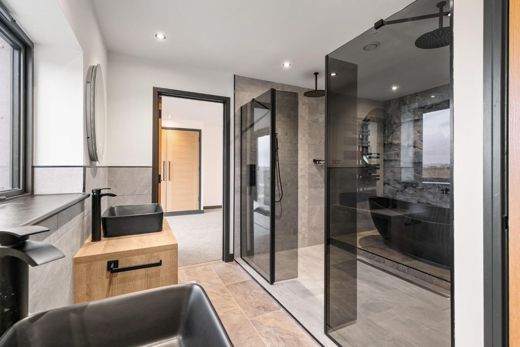 Additional image 16 of 5 bed detached house for saleNeat Lane, Pilton, Shepton Mallet BA4