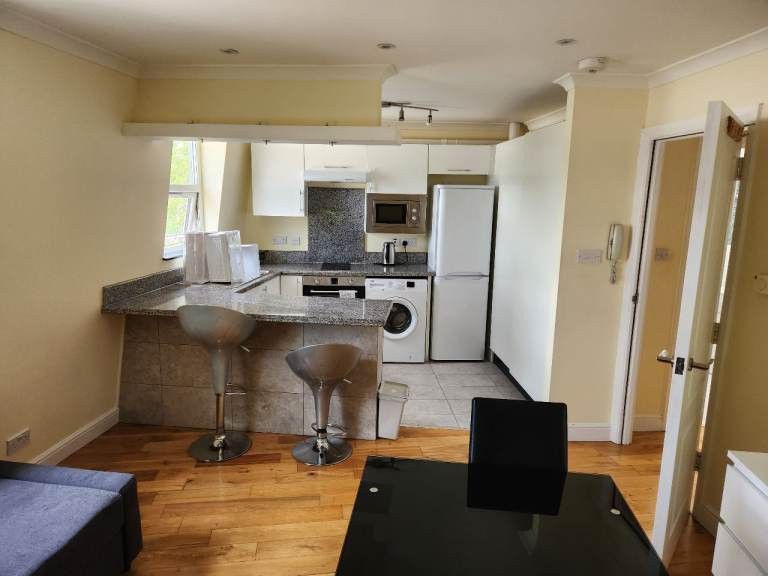 Property photo 2 of 6