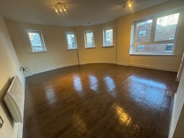 Property photo 3 of 11 Image