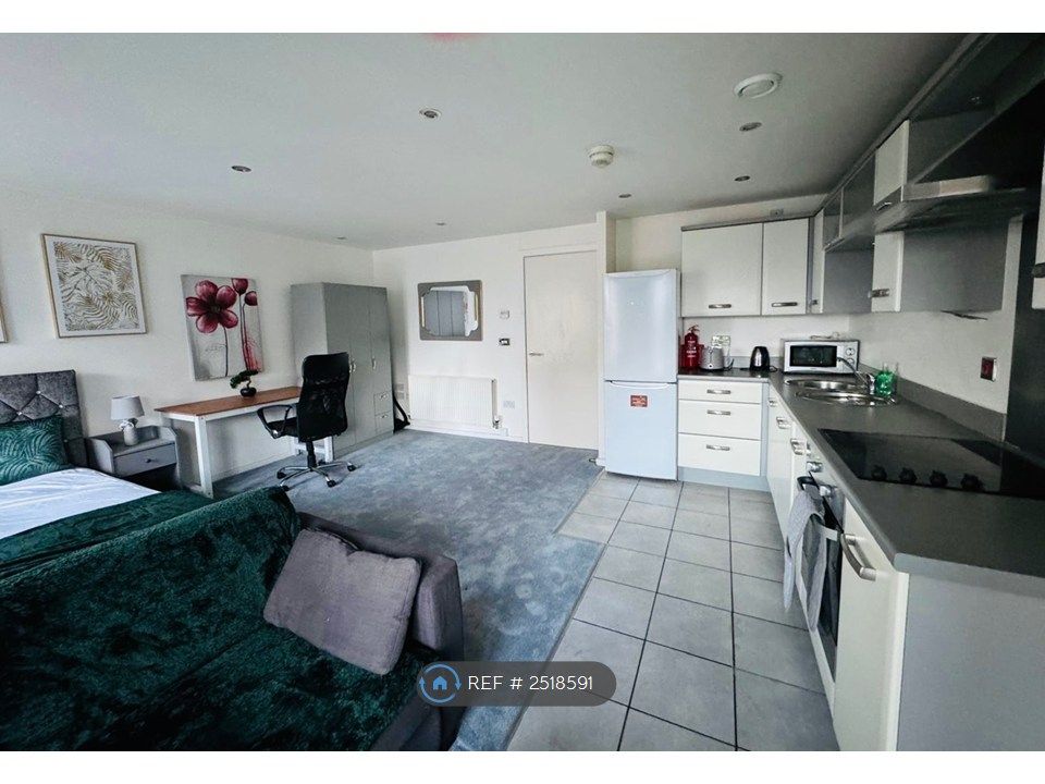 Property photo 1 of 34