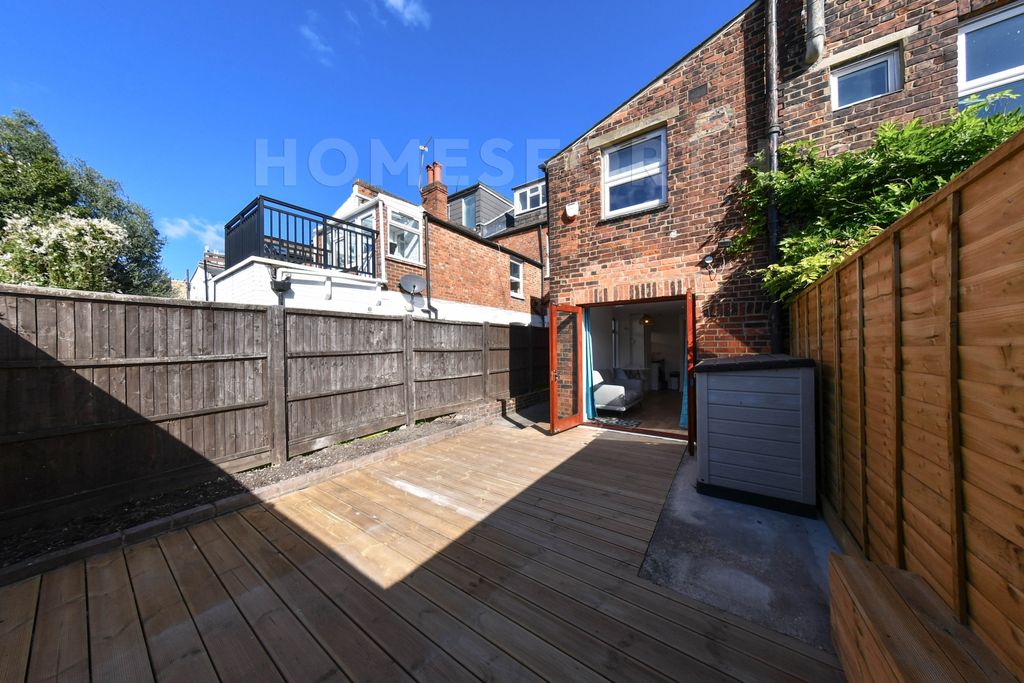 Property photo 3 of 16 Photo 17