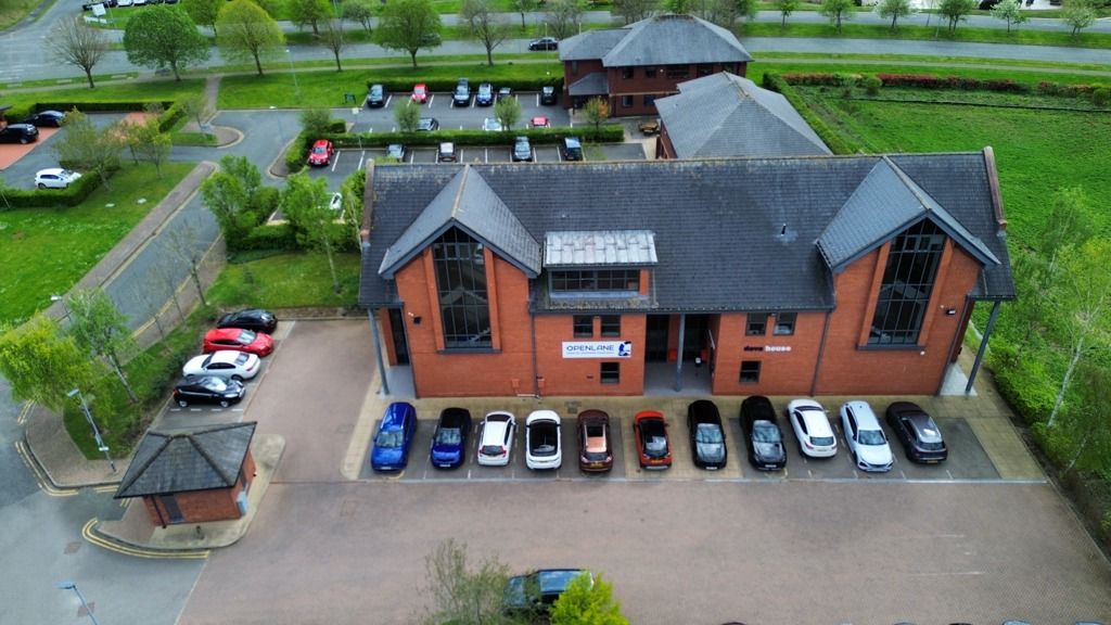 Property photo 3 of 6 Photo 2