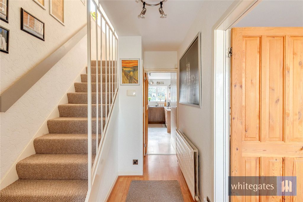 Property photo 3 of 30 Picture No. 04