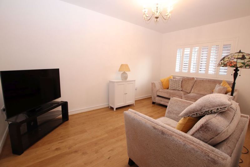 Property photo 2 of 13 Photo 9