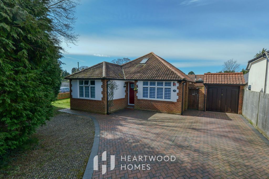 Property photo 1 of 30