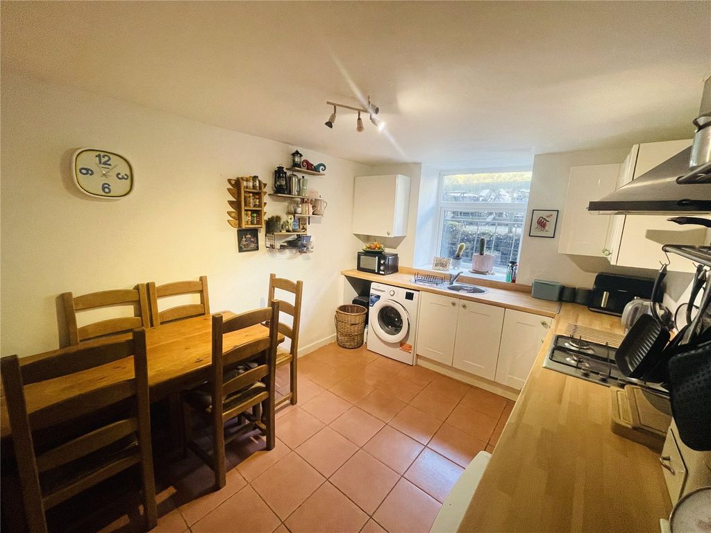 Property photo 3 of 15 Picture No. 08