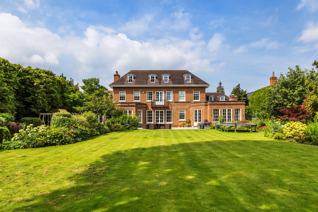 Additional image 23 of 7 bed property for saleNew Road, Esher, Surrey KT10