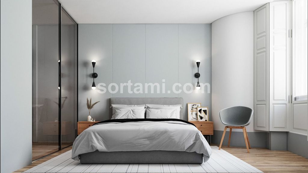 Property photo 3 of 35