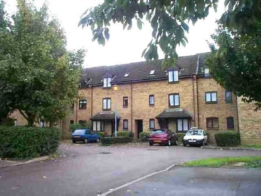 Property photo 1 of 6
