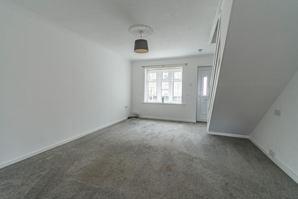 Property photo 2 of 15 Living Room
