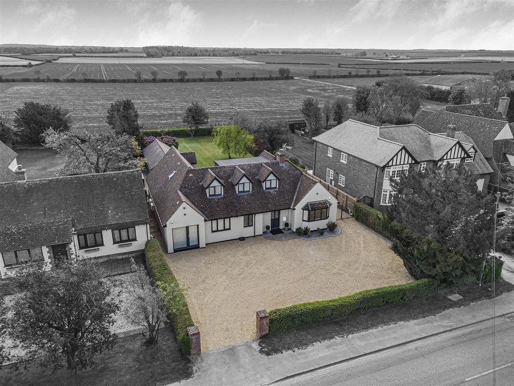 Property photo 3 of 41 52_78593.Jpg