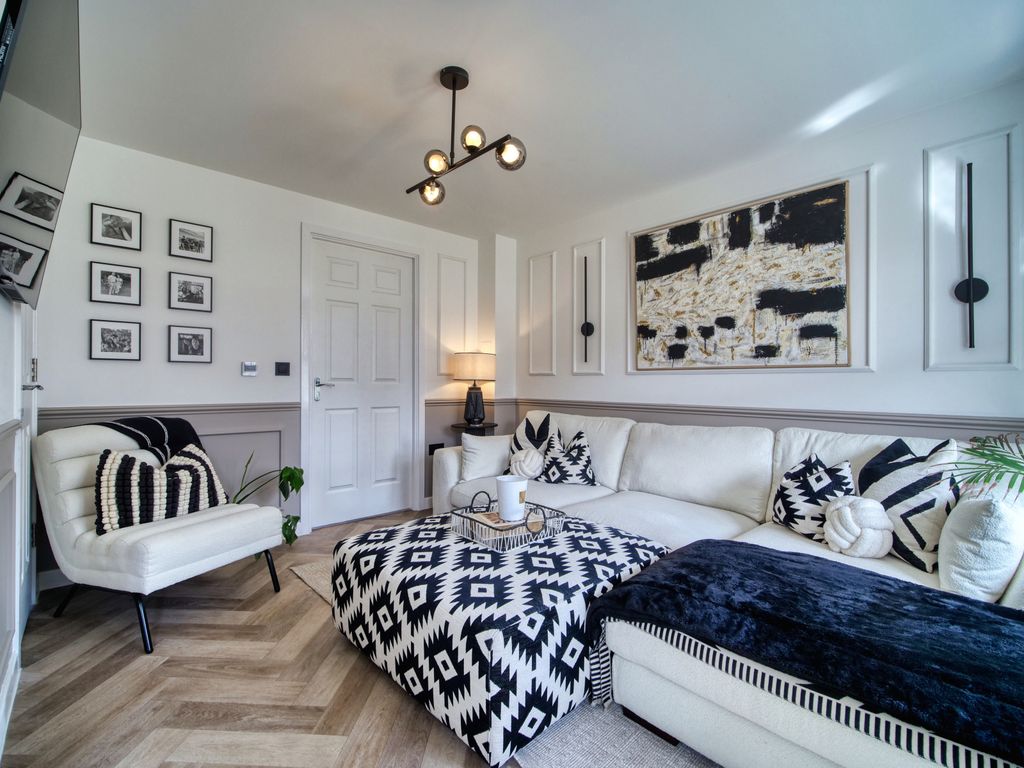 Property photo 1 of 19 2 Bedroom Terraced Villa