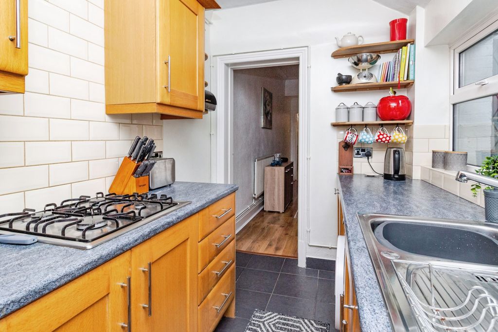 Property photo 2 of 15