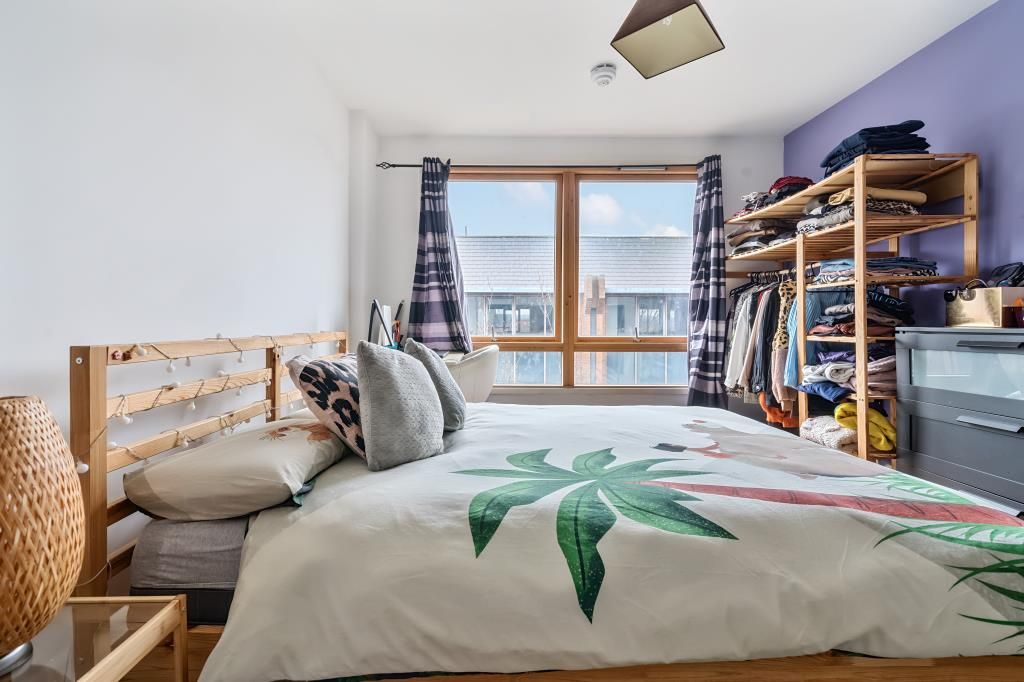 Property photo 3 of 20 Bedroom