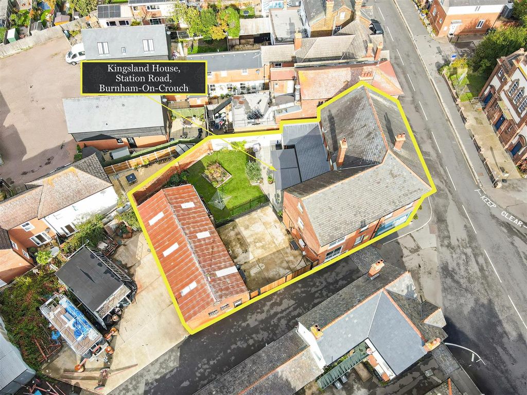 Property photo 3 of 41 Drone