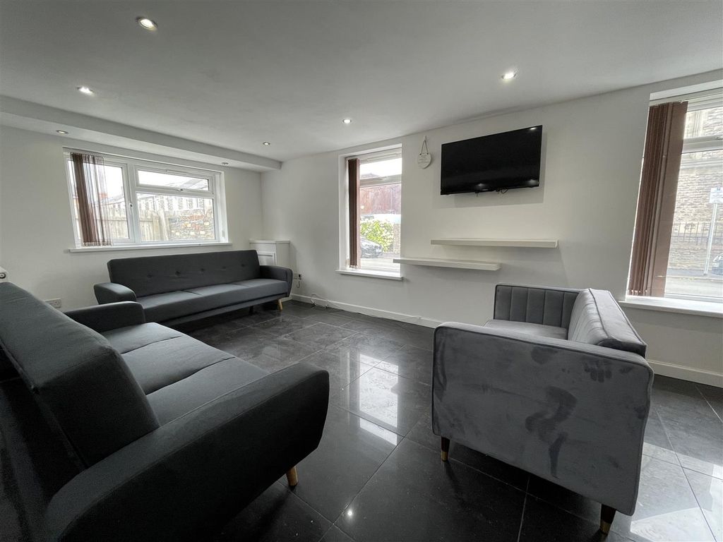 Property photo 1 of 29 Img_1974.Jpg