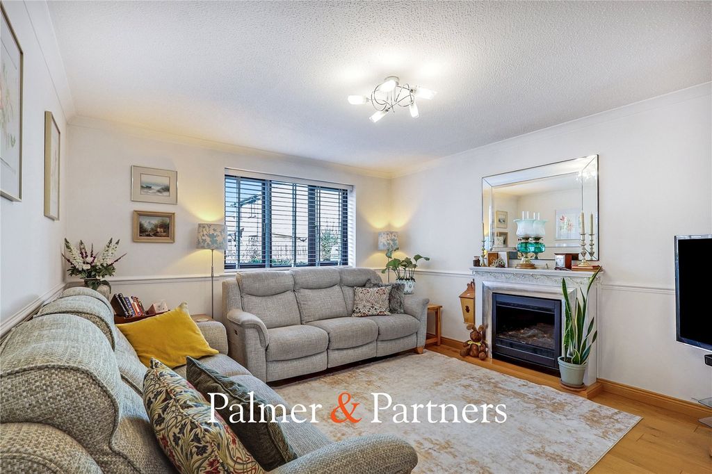 Property photo 2 of 20 Picture No. 13