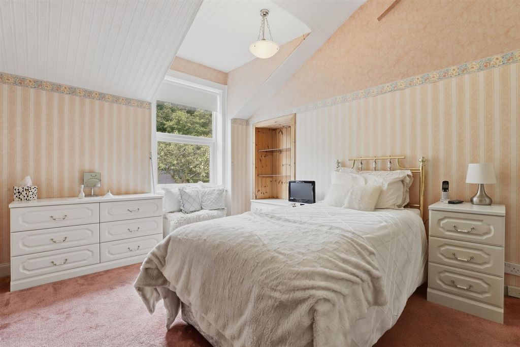 Additional image 16 of 3 bed semi-detached house for saleSmollett Street, Alexandria G83