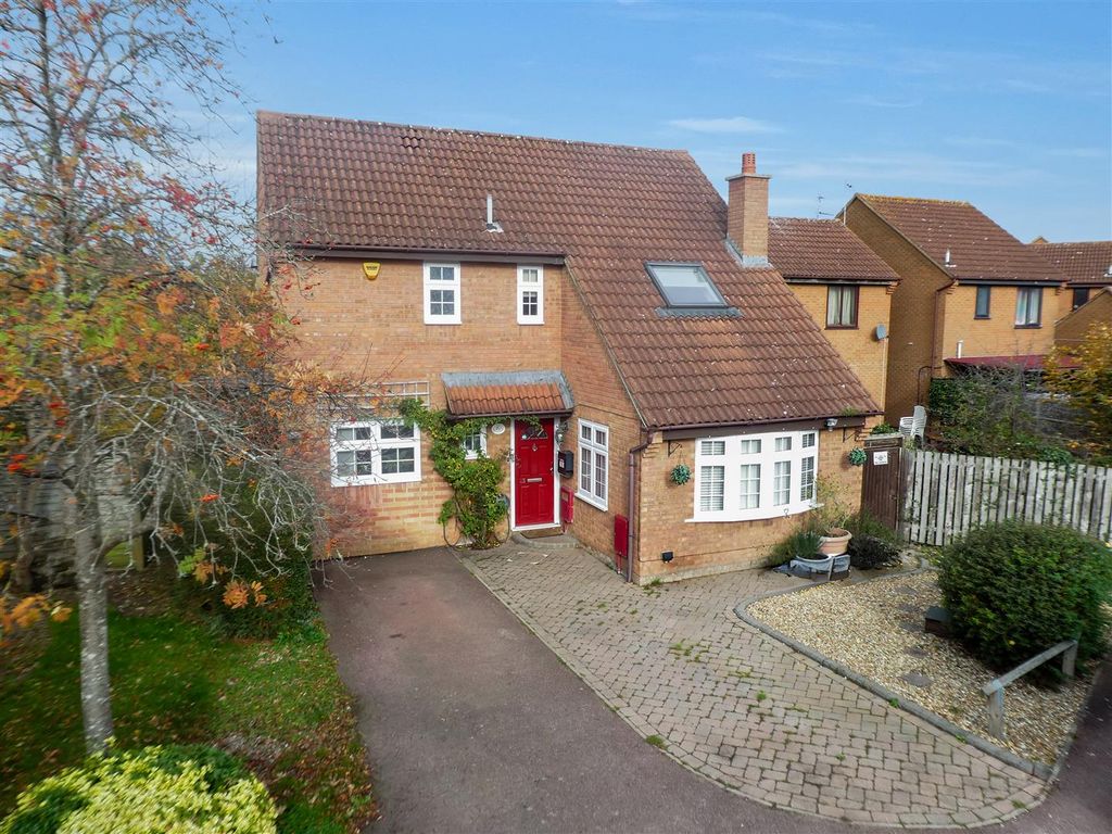 Property photo 1 of 16 1100232-Copy.Jpg