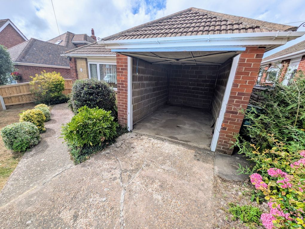 Property photo 3 of 24