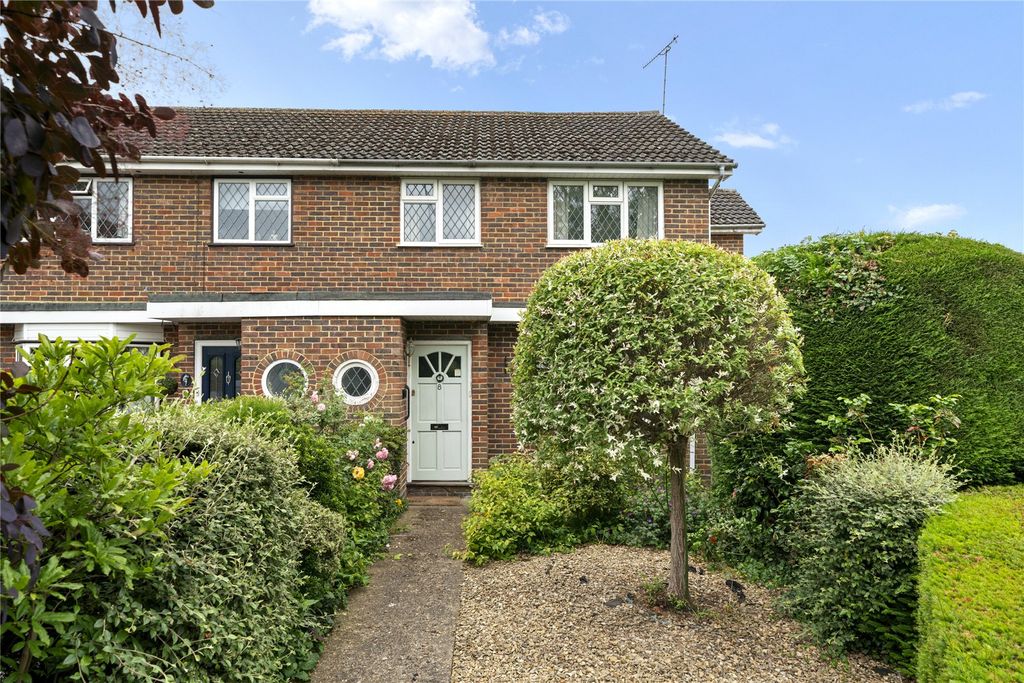 Property photo 1 of 12 External View