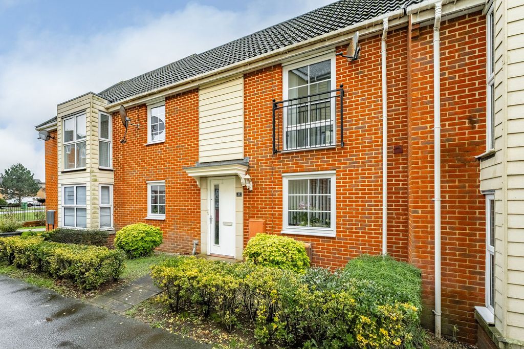 Property photo 1 of 17