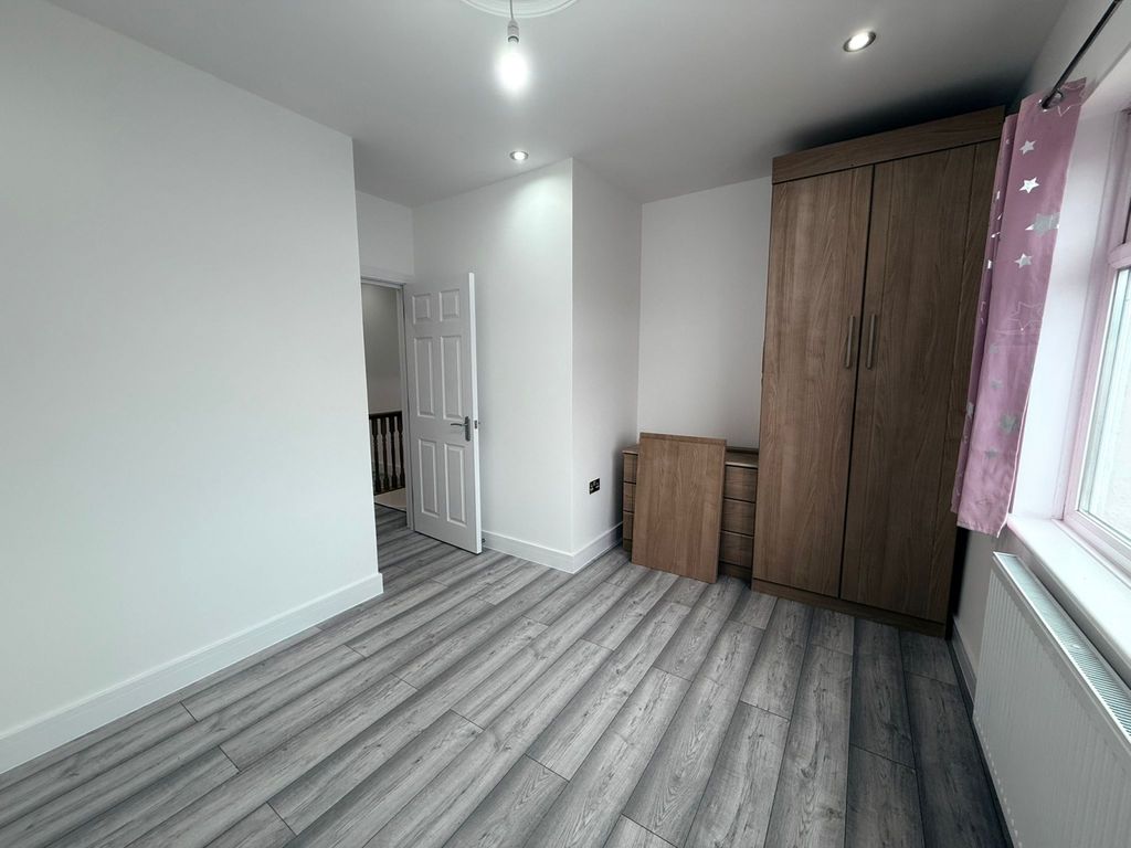 Property photo 2 of 10 Gallery
