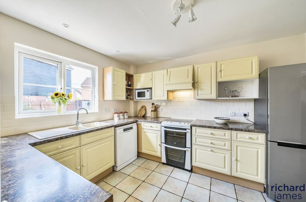 Property photo 3 of 21 Ed164Ecdb8d343279Bf4ee88838396Ec