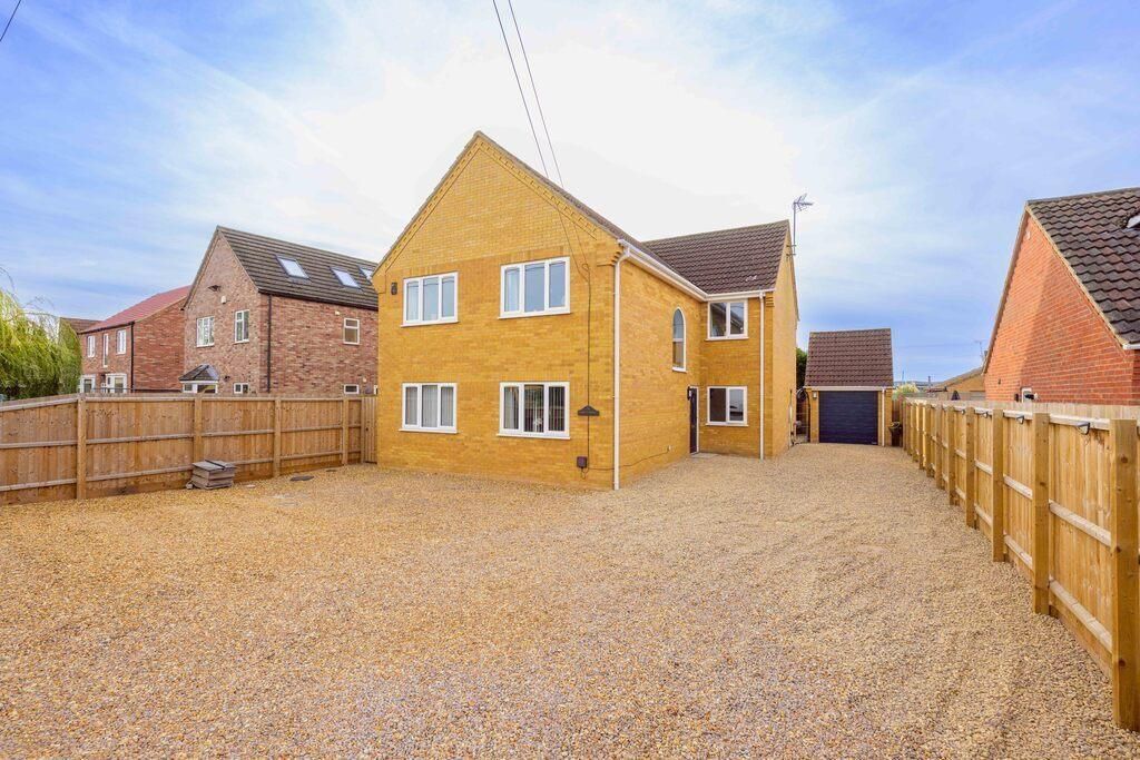 Property photo 1 of 27