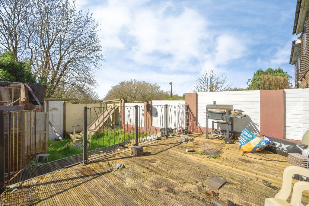 Property photo 2 of 17 Pbox-Img.Jpg