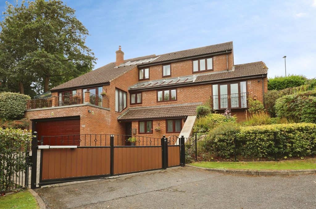 Property photo 1 of 51 Pbox-Img.Jpg