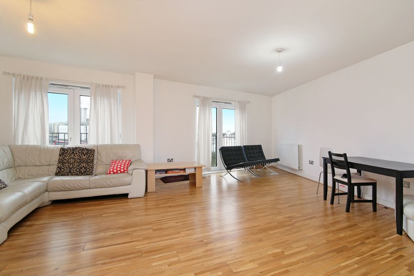 Property photo 2 of 11 Img_3822_Low
