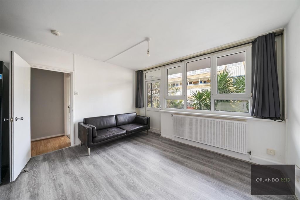Property photo 3 of 10 Flat 23, Palm Court Se15 6Pb-6.Jpg